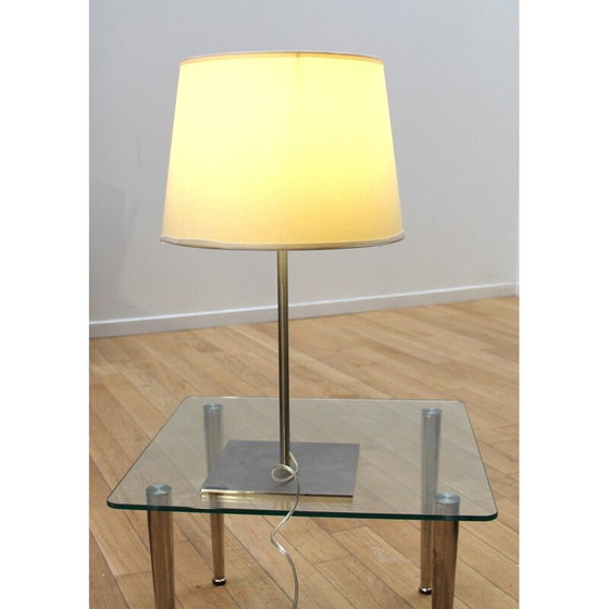 Image 1 of Lampada da comodino vintage in metallo cromato e paralume in cotone beige di Morosini