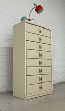 Vintage Space Age Chest of Drawers.