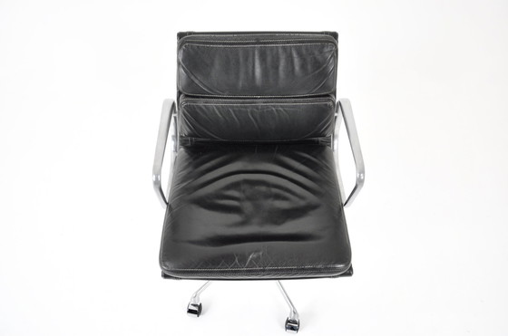 Image 1 of Black Leather Soft Pad Office Chair By Charles And Ray Eames For Icf, 1970S