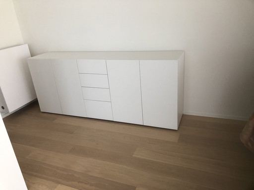 Lema Dressoir