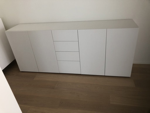 Lema Dressoir