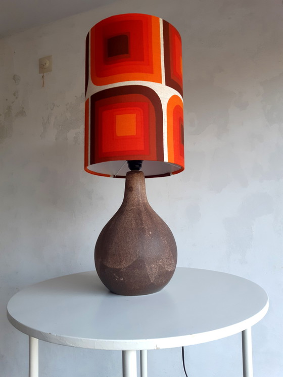 Image 1 of Pied de lampe vintage en céramique avec nouvel abat-jour fait main en tissu vintage original