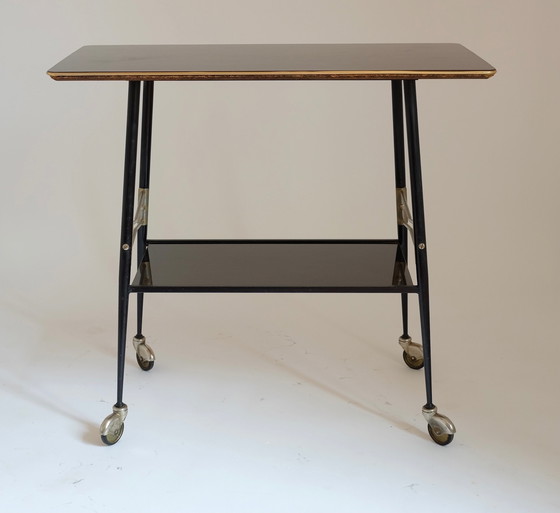 Image 1 of Table d'appoint mobile vintage française