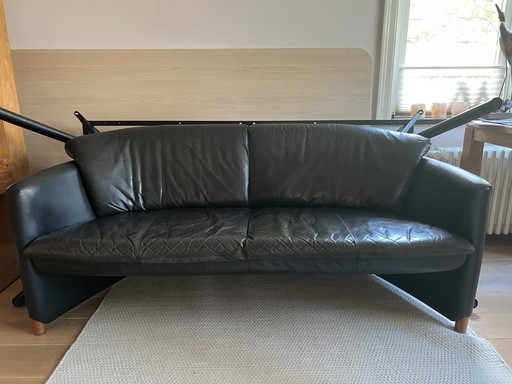 2x Leolux Excalibur Two-Seater Sofa