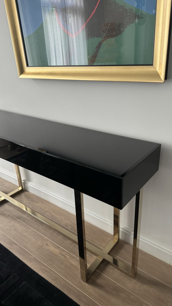 Image 1 of Vical Concept Luna Table console