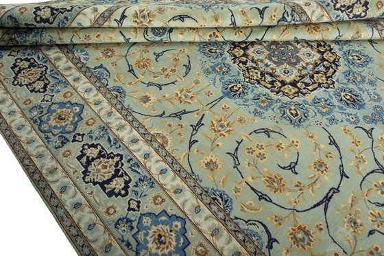 Image 1 of Hand-knotted Kashan Cork Rug - Pistachio Green - 388 X 261 Cm