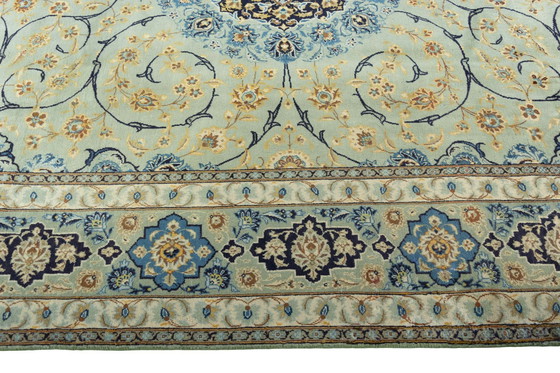 Image 1 of Hand-knotted Kashan Cork Rug - Pistachio Green - 388 X 261 Cm