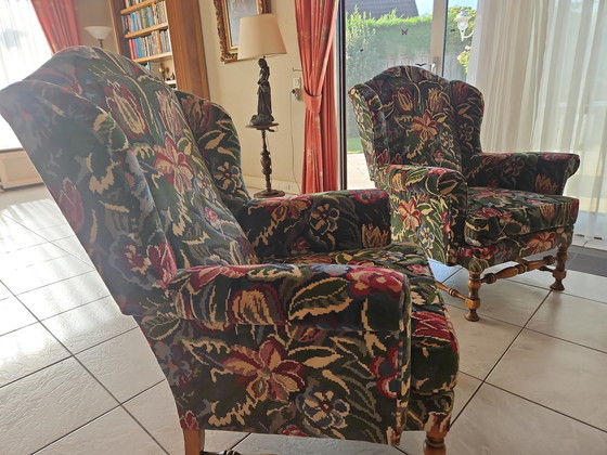 Image 1 of 2x Artifort Armchairs