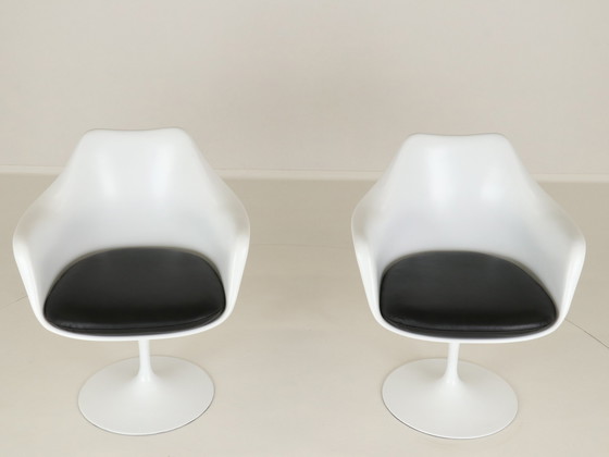 Image 1 of Tulip Arm Chairs By Eero Saarinen 1960S