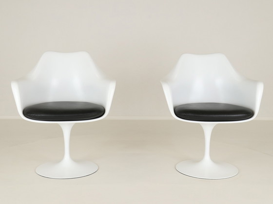 Image 1 of Tulip Arm Chairs By Eero Saarinen 1960S