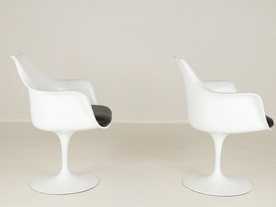 Image 1 of Tulip Arm Chairs By Eero Saarinen 1960S