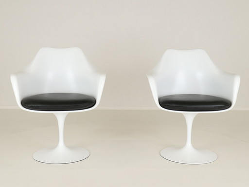 Tulip Arm Chairs By Eero Saarinen 1960S