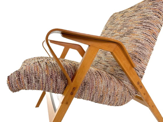 Image 1 of fauteuil vintage n° 24-23 de František Jirák pour Tatra Nabytok Pravenec