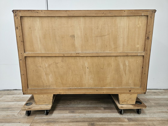 Image 1 of Art Decò Chest Of Drawers In Mahogany