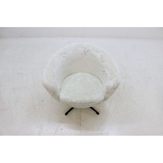 Image 1 of Set of 2 vintage white swivel chairs