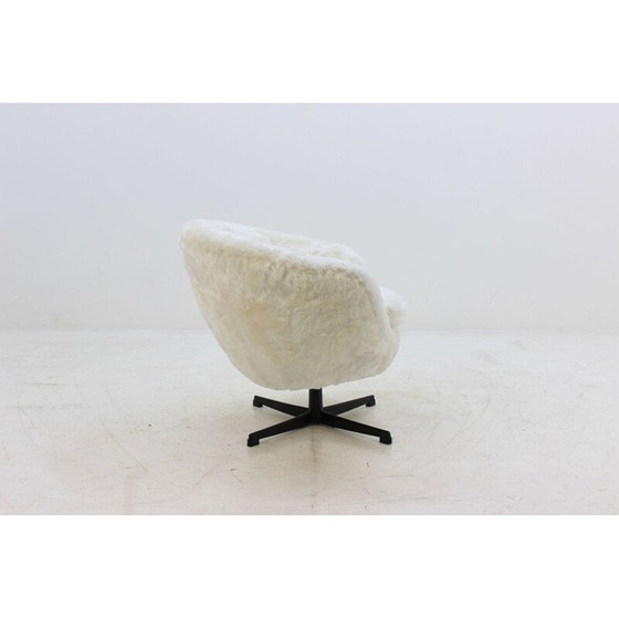 Image 1 of Set of 2 vintage white swivel chairs