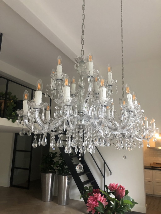 2x Dream Chandeliers 12 Plus 6 In Crystal