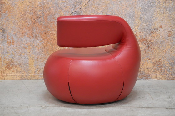 Image 1 of Leolux Gisa Red Leather Design Swivel Armchair