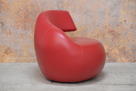 Image 1 of Leolux Gisa Red Leather Design Swivel Armchair