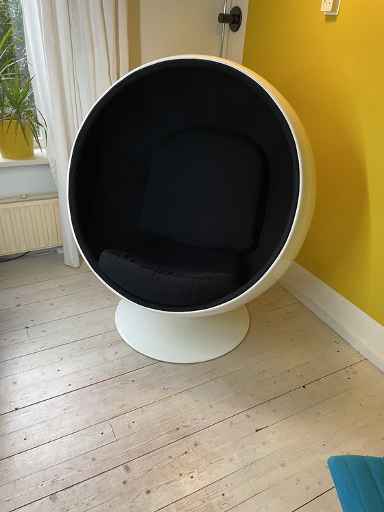 Image 1 of Ball Chair