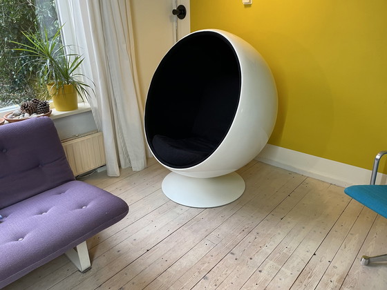 Image 1 of Ball Chair