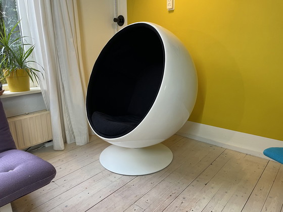 Image 1 of Ball Chair