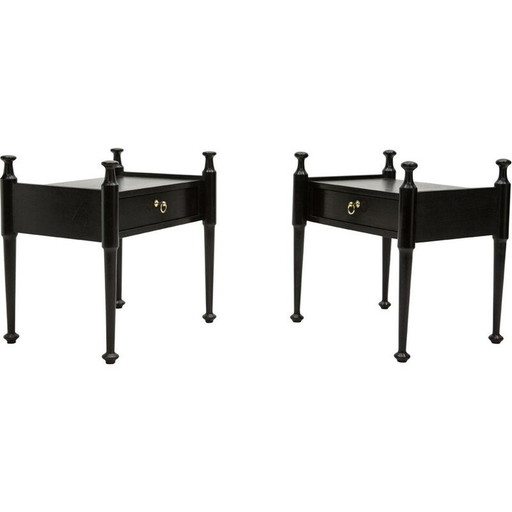 Par de mesitas de noche vintage de roble teñido de negro y latón, 1970