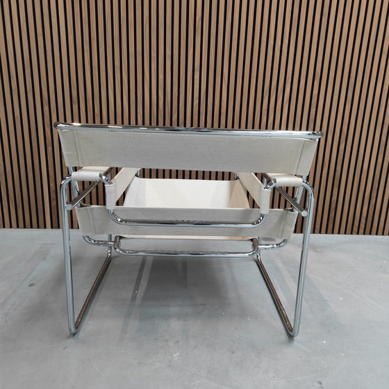 Image 1 of Chaise Wassily de Knoll