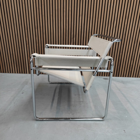 Image 1 of Chaise Wassily de Knoll