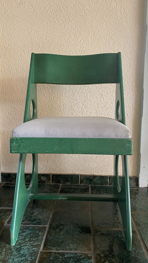 Design Vintage 4 Chairs Green Wood Marklund?