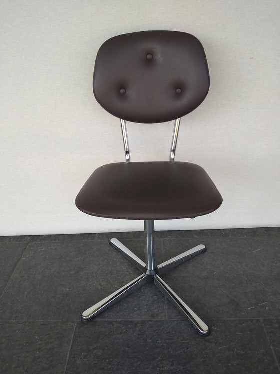 Image 1 of Chaise de bureau vintage avec piétement en étoile 1960