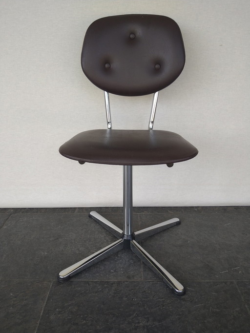 Chaise de bureau vintage avec piétement en étoile 1960