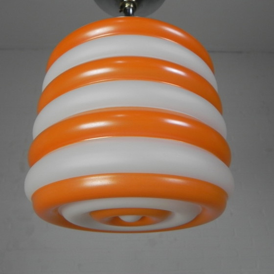 Image 1 of Lampe suspendue vintage à rayures orange