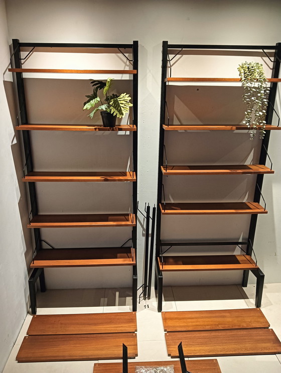 Image 1 of Cadovius, Royal System Wall Unit. Excellent Condition