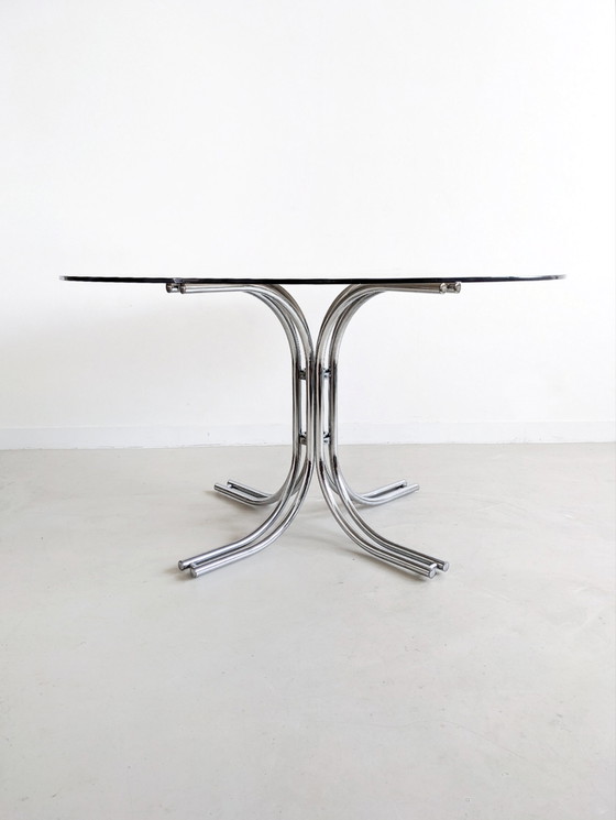 Image 1 of Table de salle à manger italienne en chrome et verre fumé 1970