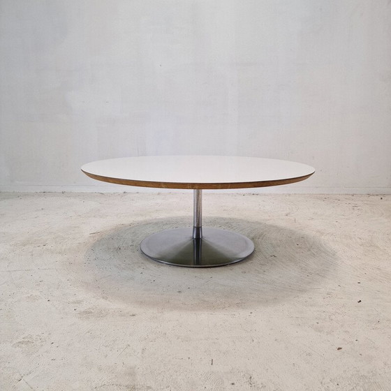 Image 1 of Vintage "Circle" coffee table in wood veneer by Pierre Paulin for Artifort, 1960