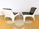 Vintage Space Age leather design armchairs + coffee table set