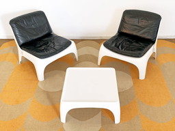 Vintage Space Age leather design armchairs + coffee table set
