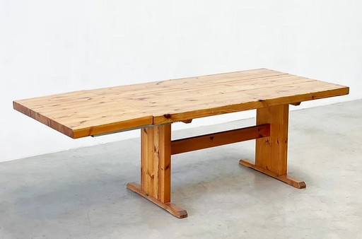 1980's pine extendable dining table