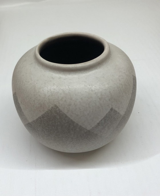 Image 1 of Ceramic ball vase VEB haldensleben West Germany