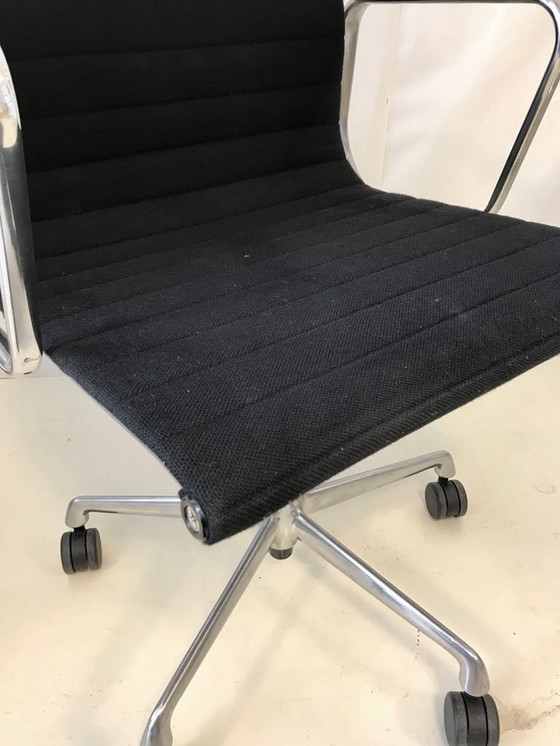 Image 1 of Herman Miller Eames EA119