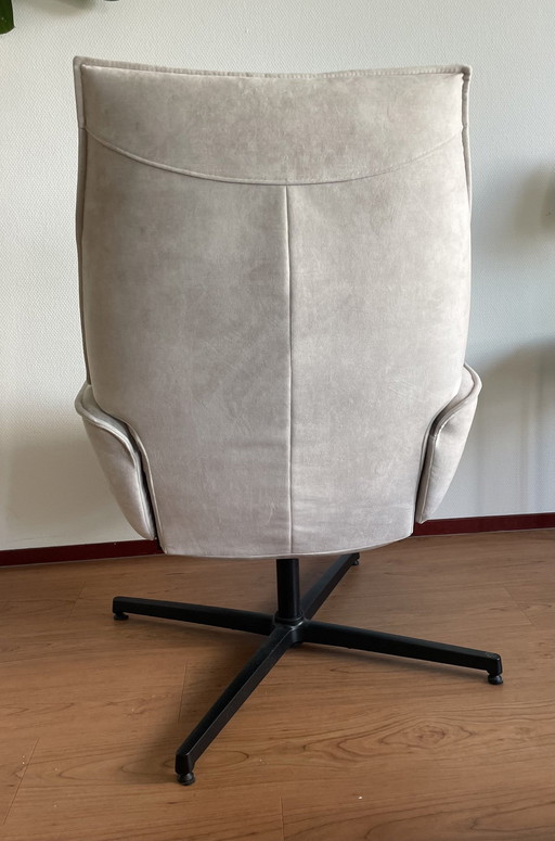 Van Baenks Swivel Armchair