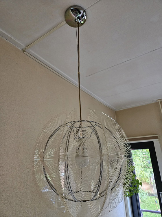 Image 1 of 2 lampes suspendues en fil de fer