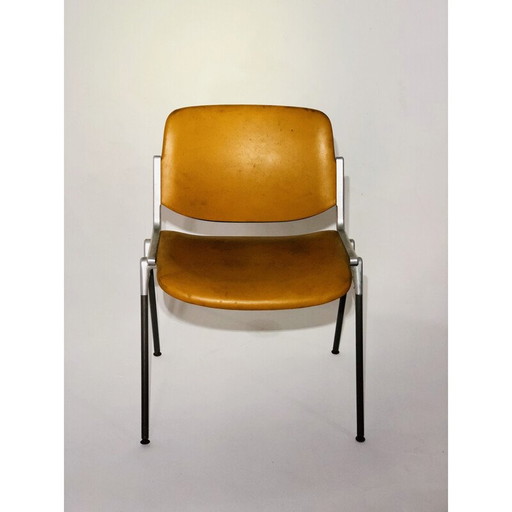 Vintage leather chair by Giancarlo Pieretti