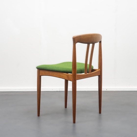 Image 1 of Bramin chair