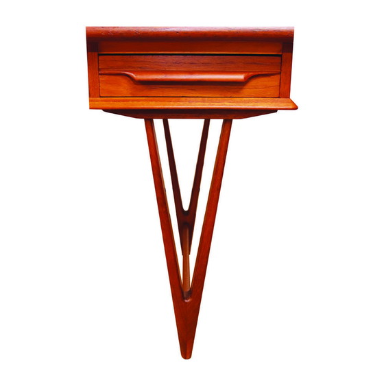 Image 1 of Model 32 V-Legged Teak Coffee Table By E.W.Bach For Møbelfabrikken Toften, Denmark, 1960S