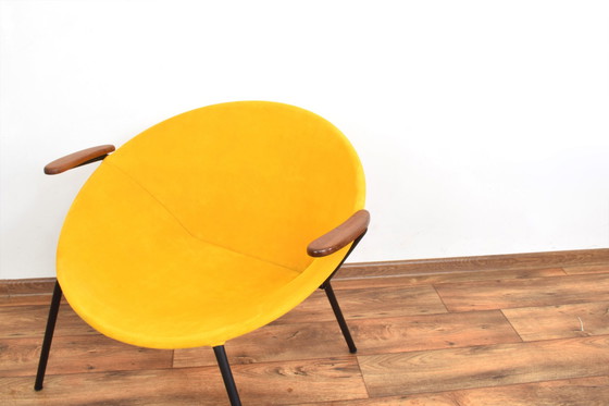 Image 1 of Mid-Century Balloon Chair By Hans Olsen For Lea Design, 1960S.