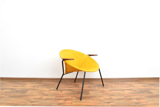 Image 1 of Mid-Century Balloon Chair By Hans Olsen For Lea Design, 1960S.