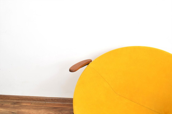 Image 1 of Mid-Century Balloon Chair By Hans Olsen For Lea Design, 1960S.