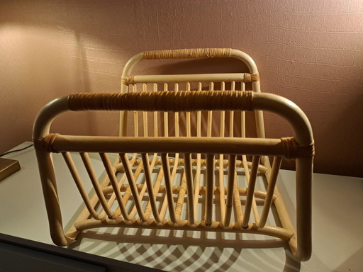 Ikea Buskbo Magazines/Plaids Rack